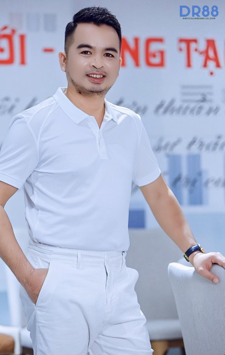 Những Thành Tựu Nổi Bật của vị CEO trẻ tuổi Những Thành Tựu Nổi Bật của vị CEO trẻ tuổi